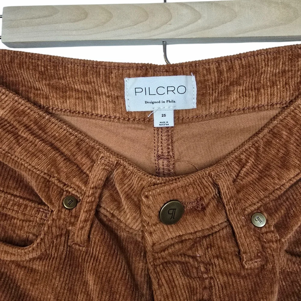 Pilcro The Scotty Cuffed High Rise Straight-Leg Jeans - Corduroy Edition - Picture 7 of 11